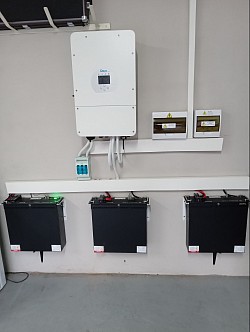 8kwh deye inverter installation at Brakpan at Mr Steven residence